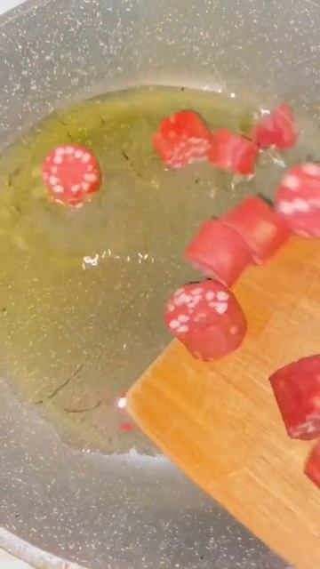 Жареная картошка с чеченской колбасой