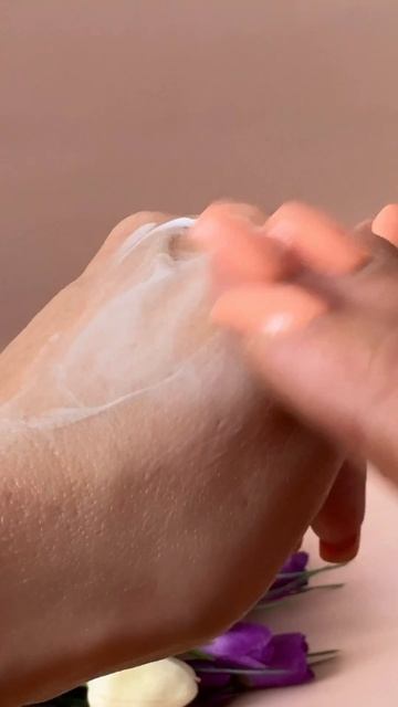 🔥 Optimals Hydra Radiance – инновационный увлажняющий крем 2025 (код 45285)