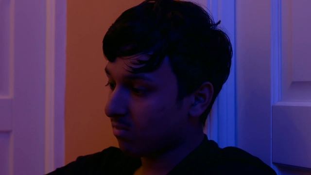 Bathtub | Short Film *FLASHING IMAGES*