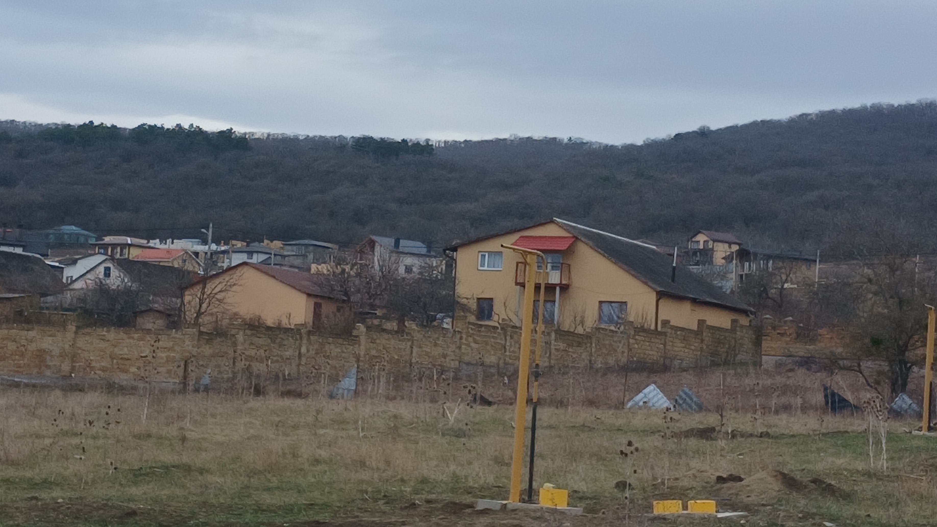 Обзор земельного участка в Краснолесье.Крым. Блокированная застройка. Быстрый заезд на участок.ГАЗ!