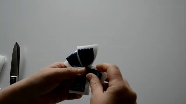 Простые бантики для школы, из репсовой ленты