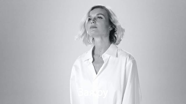 Полина Гагарина поделилась редкими кадрами