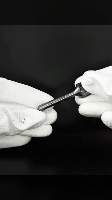 G16