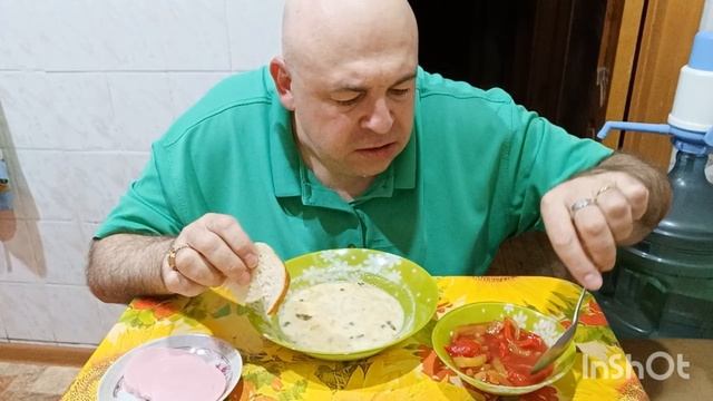 Мукбанг. Сливочный суп, лечо, варёная колбаса. В честь кого назвали проспект Соколова в Ростове.