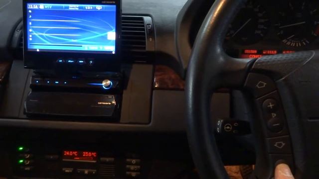 BMW X5 E53   ﾊﾟｲｵﾆｱ AVIC-VH0009 +ステアリングリモコン