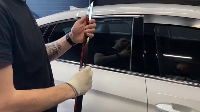 Видео установка 2Д дефлекторов окон / плоские ветровики на Chery Arrizo 8 / Чери Арризо 8