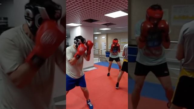 🥊Бокс в Ялте 🕖19:00 ✅ Понедельник ✅ Среда ✅ Пятница ☎️ +79783343200 по всем вопросам