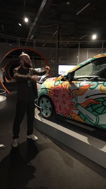 Тачка цвета оливье | Омар в Большом городе #омар #омарвбольшомгороде #омаралибутаев