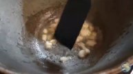 Картошка, тушеная в казане на курдючном сале - растаманский рецепт