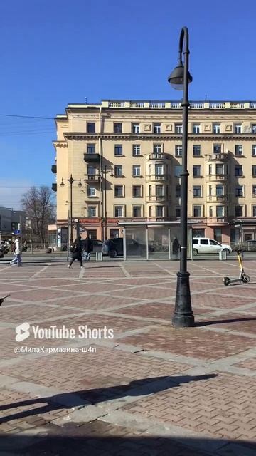Санкт-Петербург. 28.03.2025. Московский проспект. Вид от станции метро _Парк Победы_ #peterburg