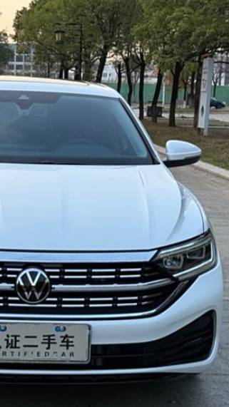 Volkswagen Jetta 2024 (Sagitar) 300TSI DSG Excellence Edition