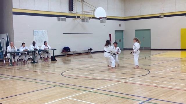 Heian Shodan Bunkai - IKD Shotokan Karate Shodan Testing | Shihan Maureen Woon-a-tai 2012