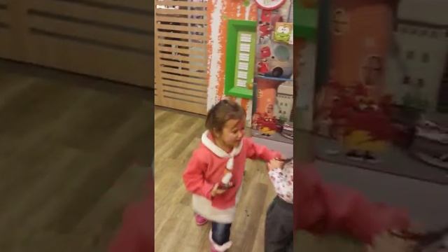 сестра Бема Аминке 4годика