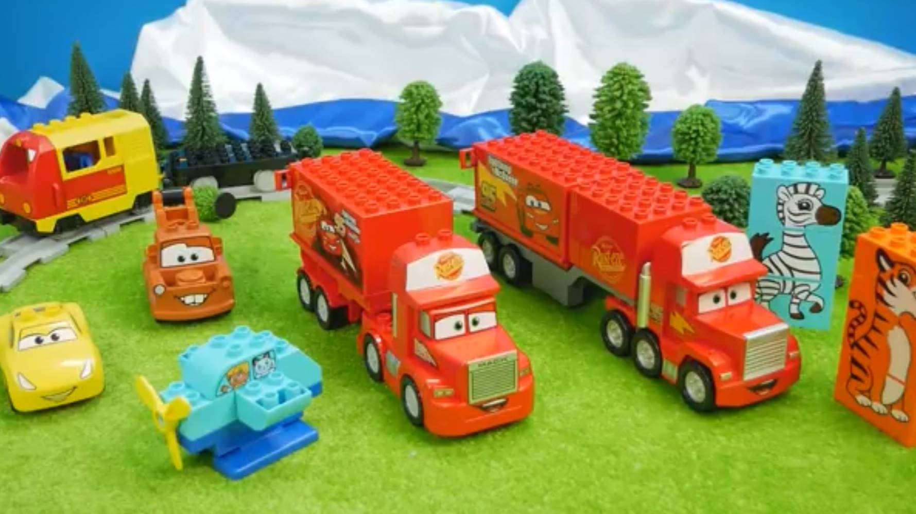 LEGO_Мир - Грузовики и машины для детей