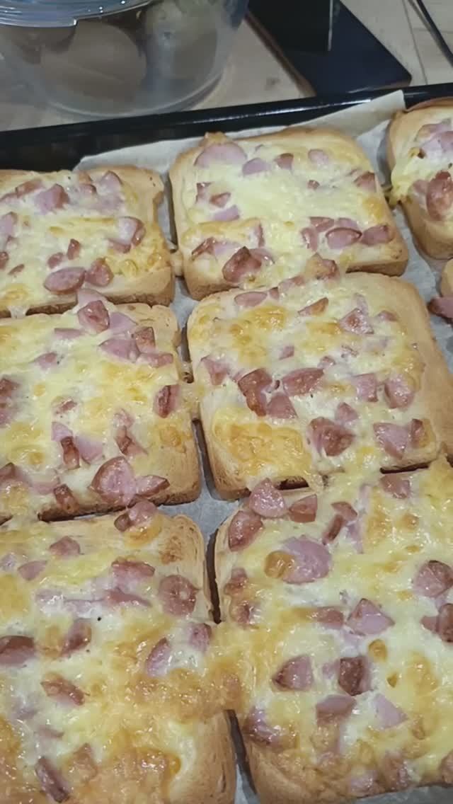 Горячие бутерброды в духовке