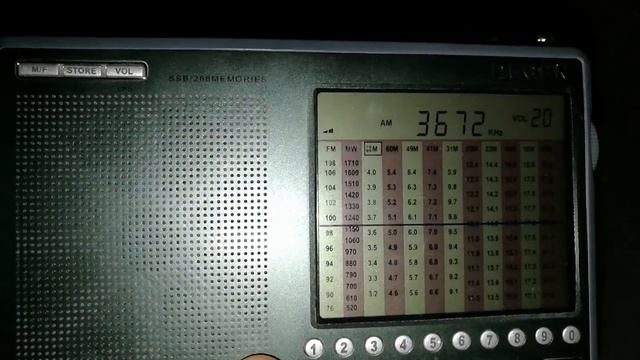 Degen 1103 PLL - приём ночного эфира на 80 м - 23 февраля без антенны.