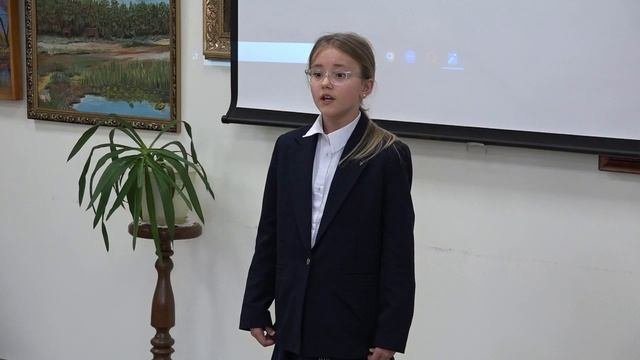Цицилина Александра, 9 лет, Гимназия №7 г. Арсеньева - Сбежал мальчишка на войну