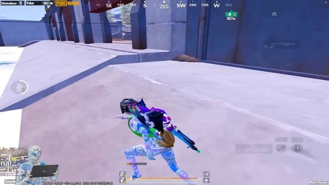 СИЛЬНЕЙШЕЕ ОРУЖИЕ В МЕТРО????