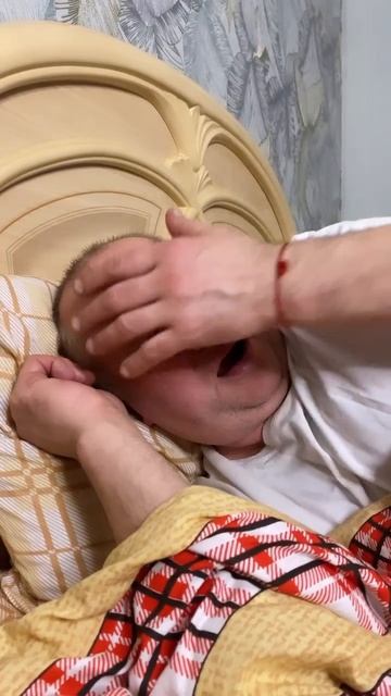 Ну приснится же🙈, потом пол ночи не спи😂