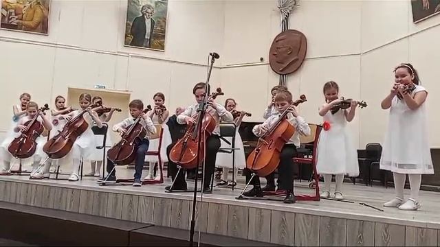Д. Шаффер "Парад пиццикато"