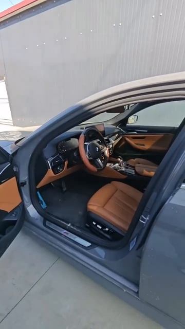 BMW 520i
