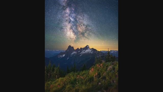 Ночь распахивает двери мечты.