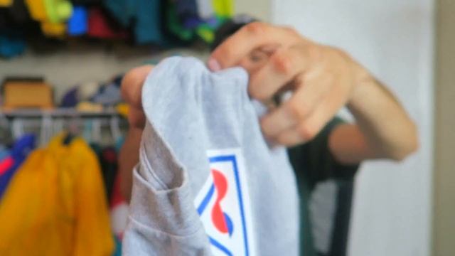 TRIP TO THE THRIFT HAUL #14: VINTAGE TOMMY HILFIGER, GUESS USA, VINTAGE TOUR SHIRTS, RAP TEES!!