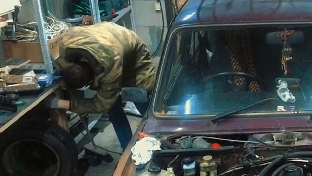 🔧 Опять в деле — ремонт машины продолжается! 🔧 (2)