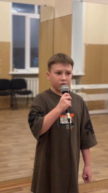 Индивидуальное занятие с  Богданом в Дк Калинина г. Пермь  #музыка #корольишут #песня #студиявокала
