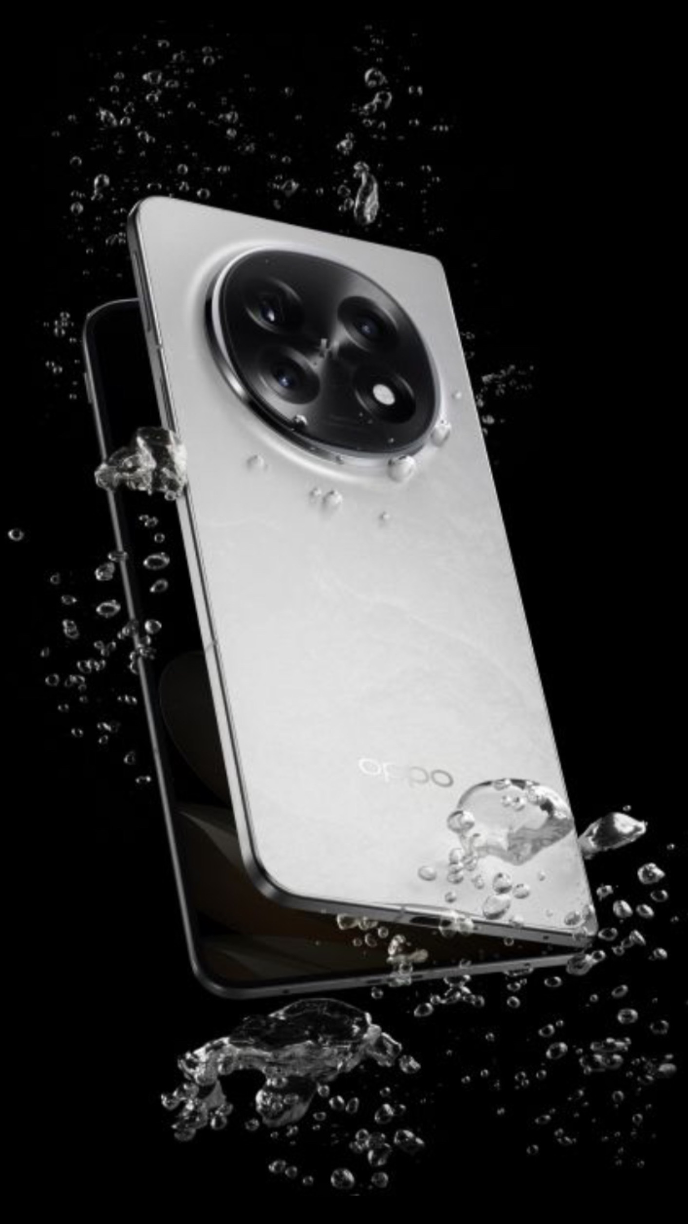 OPPO Find N5 не боится воды 💦 ! #prophone #oppofindn5 #fold