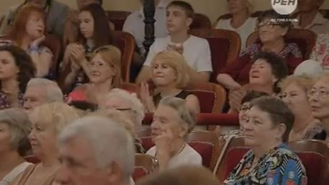 Театральный фестиваль открылся в Астрахани 16+