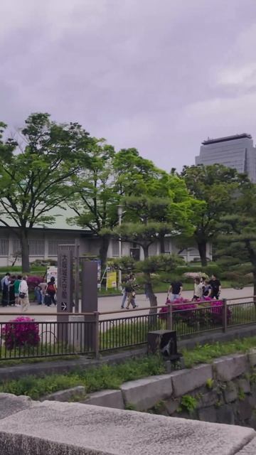 Вечерняя прогулка от Кёбаси через Осакский замковый парк | Осака, Япония 4К городской амбиент