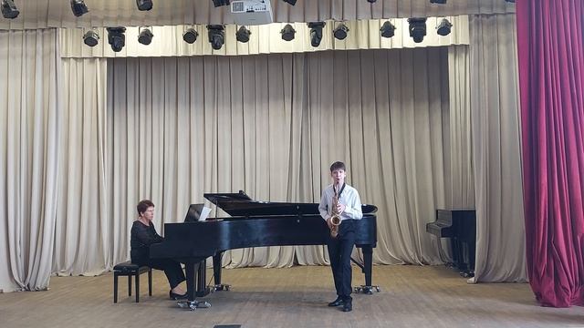 Максим Огиря
Романс- П.И Чайковский