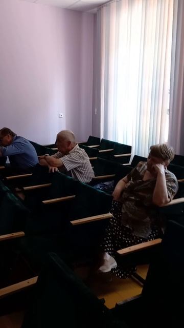 «В бой идут одни старики», сопровожденный тифлокоментариями для незрячих
