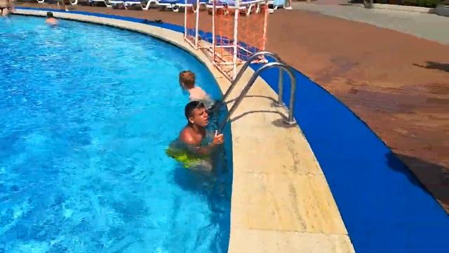 Сын в отпуске май 2018
