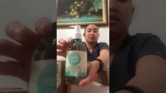 Victoria's Secret- unboxing package
