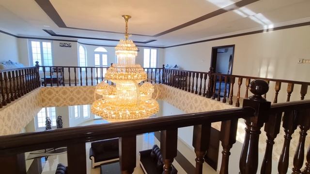 Azad Kashmir's largest Bungalow built on Eight Canals|Apna Kashmir|Mirpur Dadyal