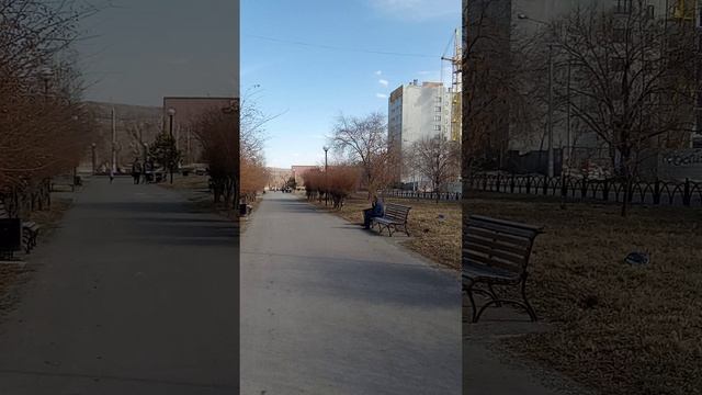 Магнитогорск нетуристический - гуляем 30.03.2025 по скверу им. И. Х Рамазана до бывшего МАГУ