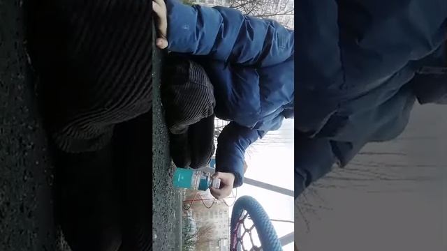 я пытаюсь поставить на крышеу