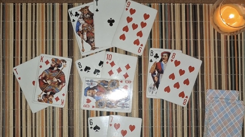Есть ли у него ♣️ другая♦️?