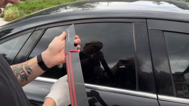 Видео установка 2Д дефлекторов окон / плоские ветровики на Ford Mondeo 4 седан / Форд Мондео 4 седан