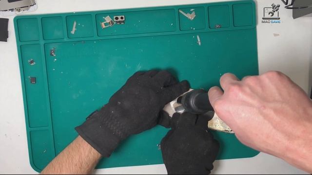 Замена заднего стекла iPhone 8 Plus