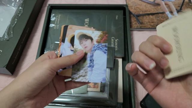 230112[Unboxing] WOOYOUNG SEASON'S GREETINGS 2023 by Wooyoungdl 💙