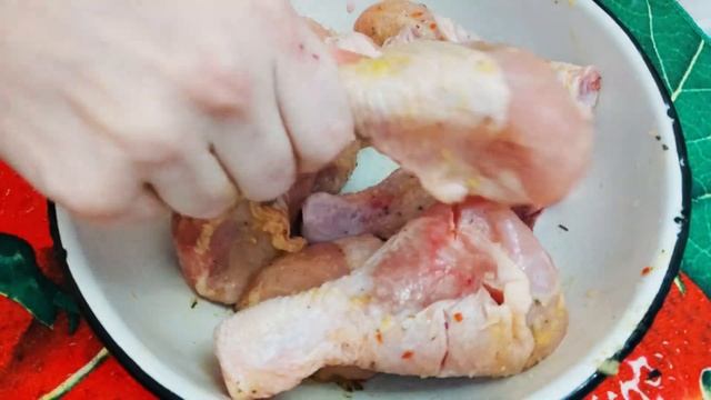 Жареные куриные ножки - Fried chicken legs #tastyandsimple