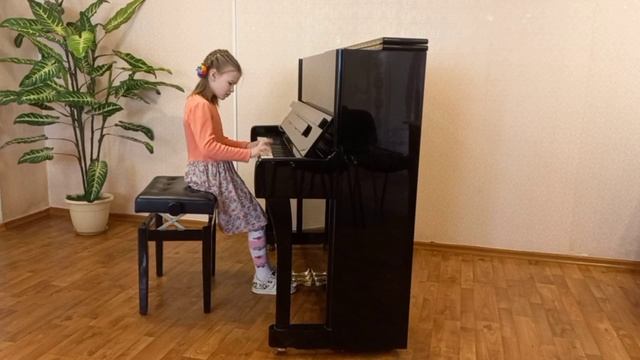 Маурина  Алиса,  фортепиано,  8 лет