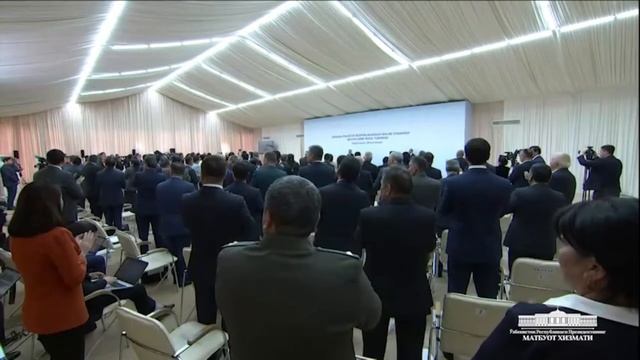 Шавкат Мирзиёев сумалак пиширди - Нукусдаги Алтин жағис маҳалласи