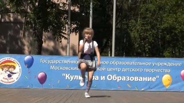 Ткаченко Настя "А мне бы петь и танцевать" 19.05.2013