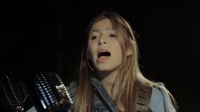 MAMA ( official music video )Mary & Angel