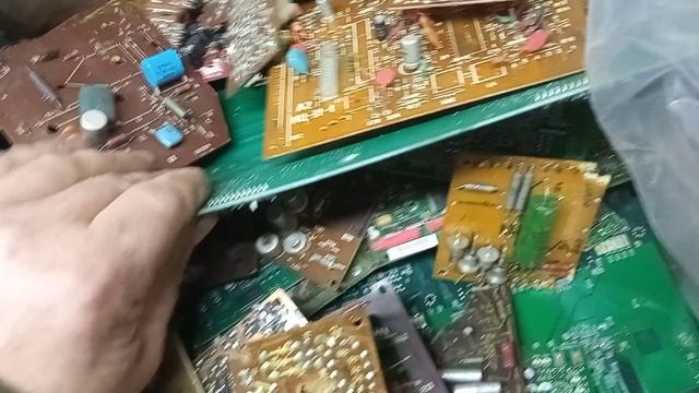 Посылки Владивосток. Сдать платы дорого. What's App 89012871601