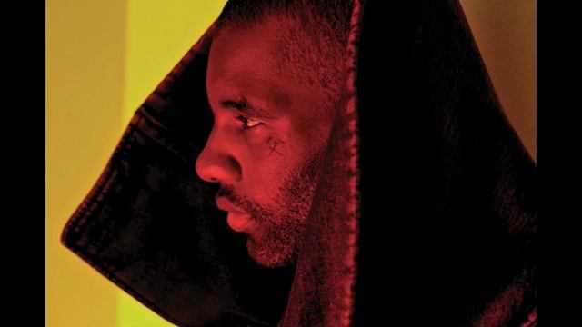 Wretch 32 ft. L Marshall - 'Traktor'